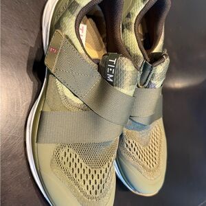 Women’s Olive Green/Camo cycling Shoes
